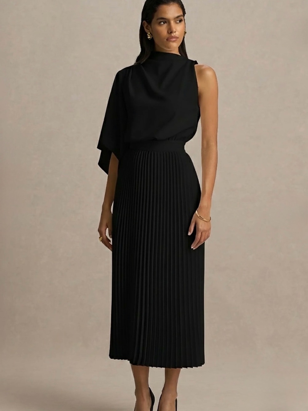 Club L London Black One-Shoulder Pleated Midi Dress